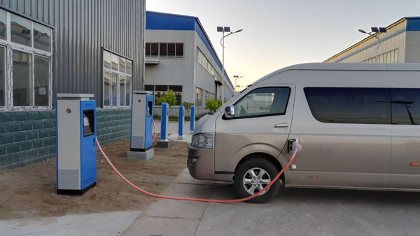 如何看待電動(dòng)車高速續(xù)航？對(duì)于充電樁有什么技術(shù)要求